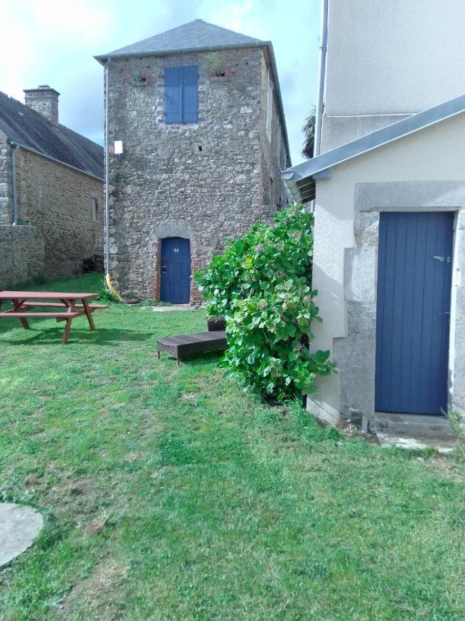 Gite De La Lanterne Tourville-sur-Sienne Exterior foto